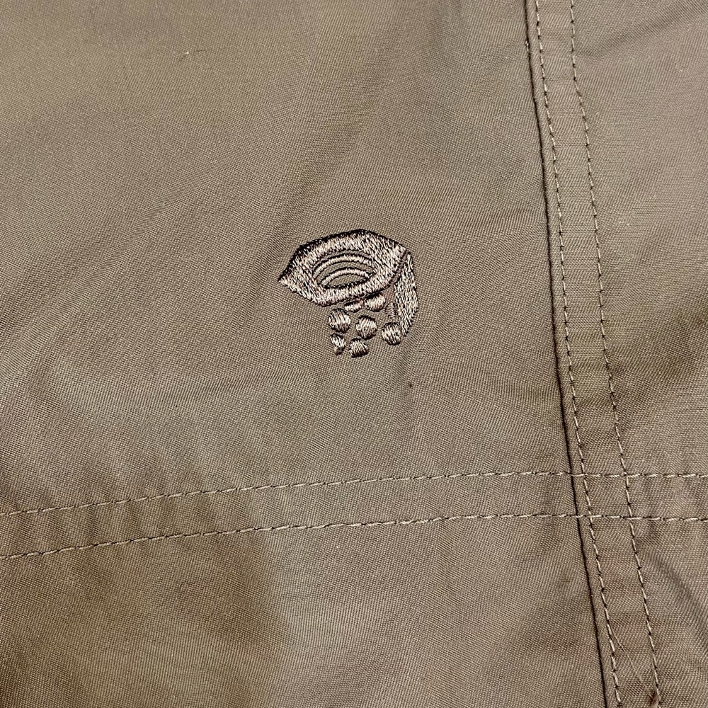 Mountain Hardware capris